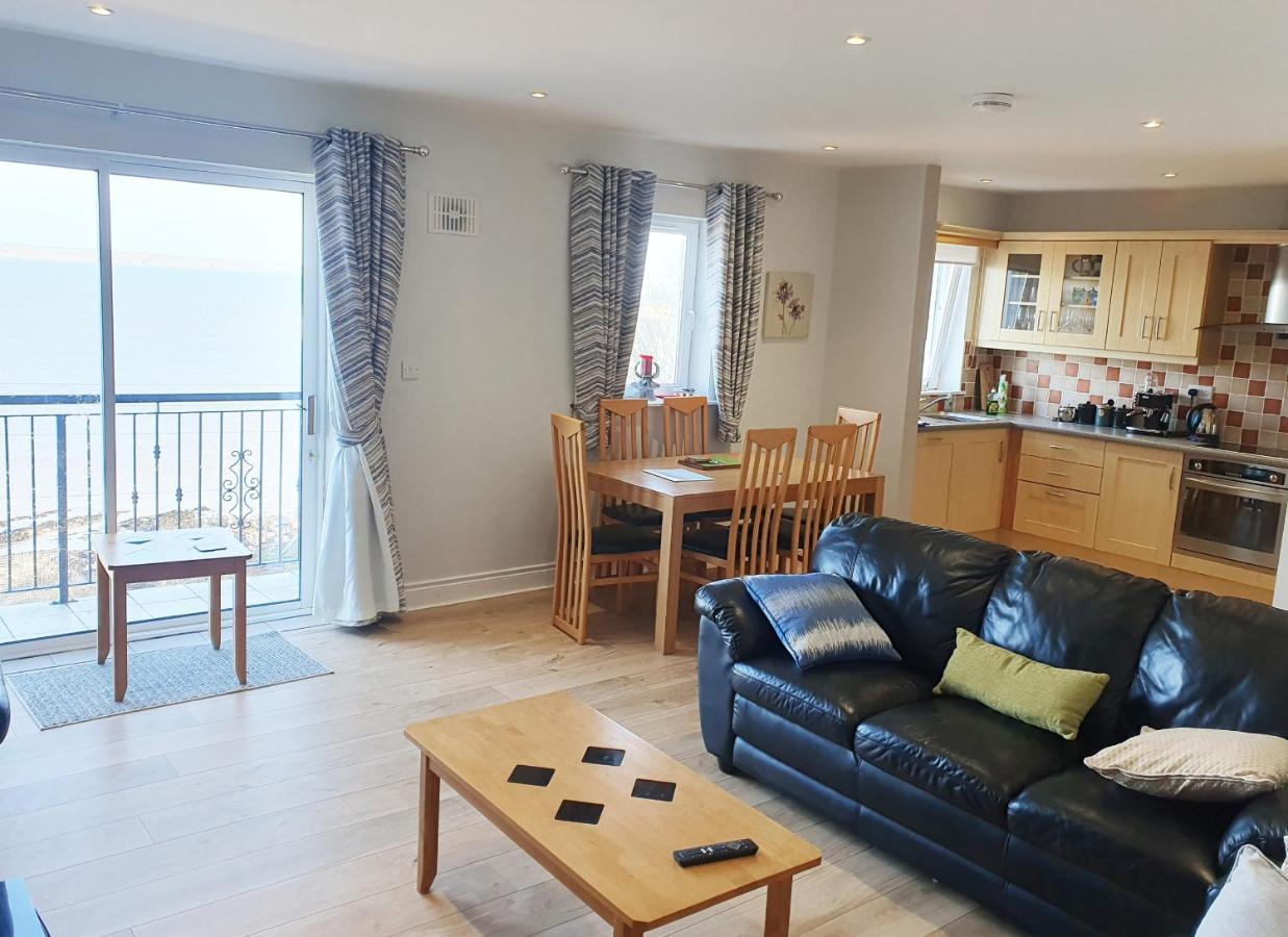 Ballycotton Holiday Apartment No 6 By Trident Holiday Homes Eksteriør billede