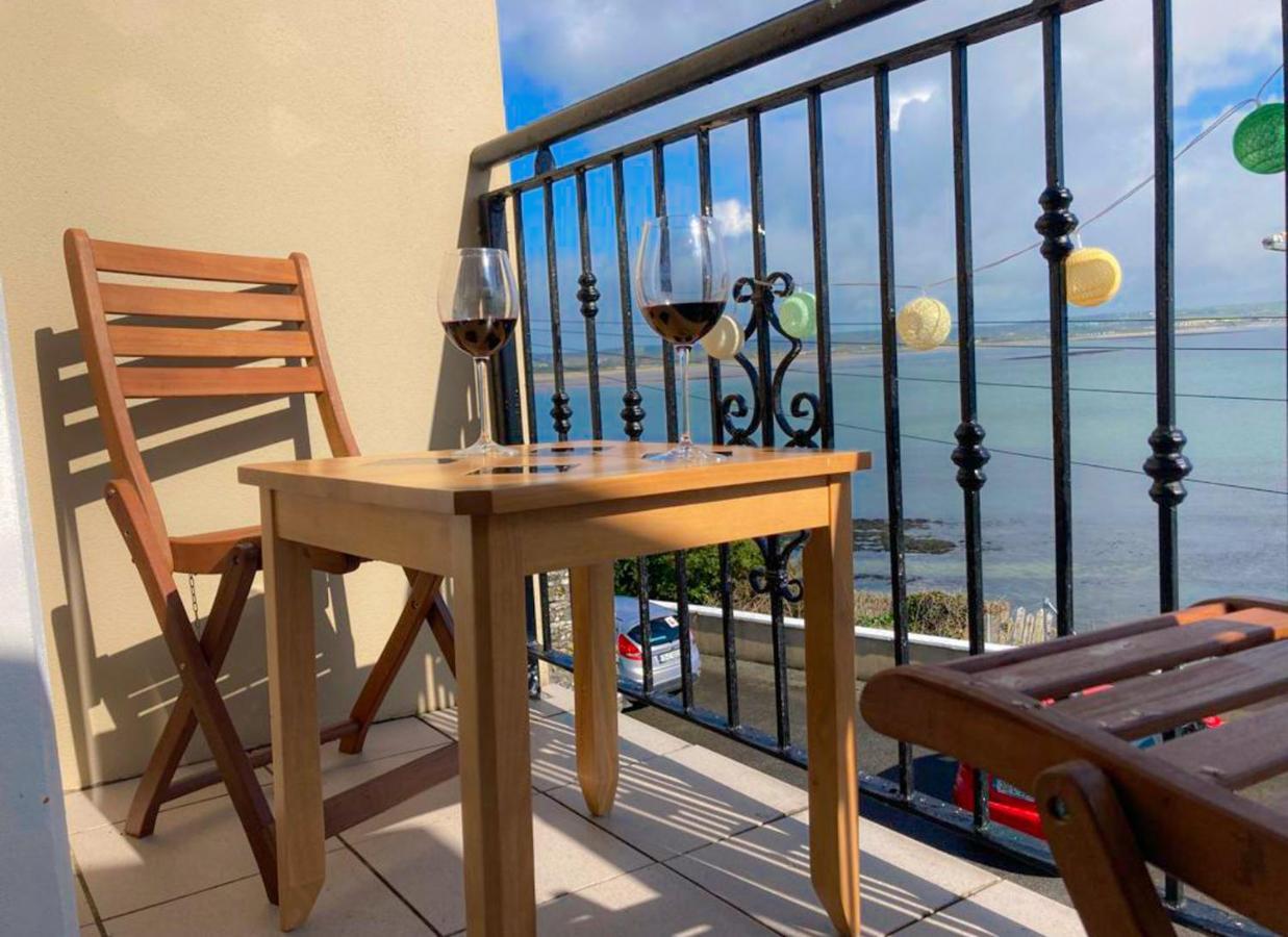 Ballycotton Holiday Apartment No 6 By Trident Holiday Homes Eksteriør billede